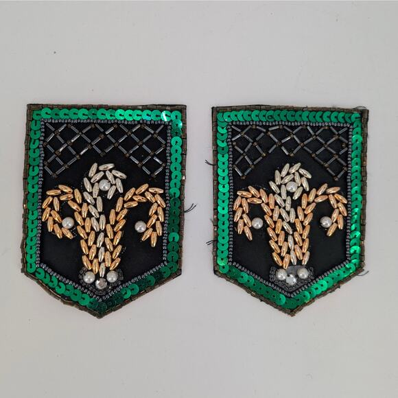 Marisa Christina Sequin Military Style Patches Shield Badge Emblem Appliques - Picture 3 of 15